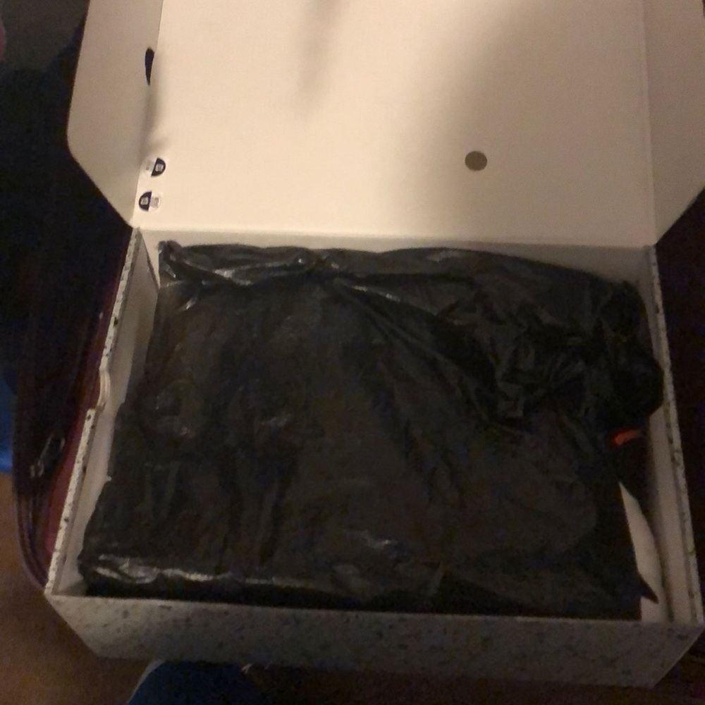 Jordan 6 retro Gatorade✅🐊 - Picture 3 of 8
